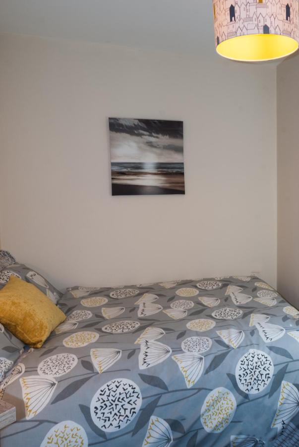 Chestnut Contractor Stays Wellingborough Exterior photo
