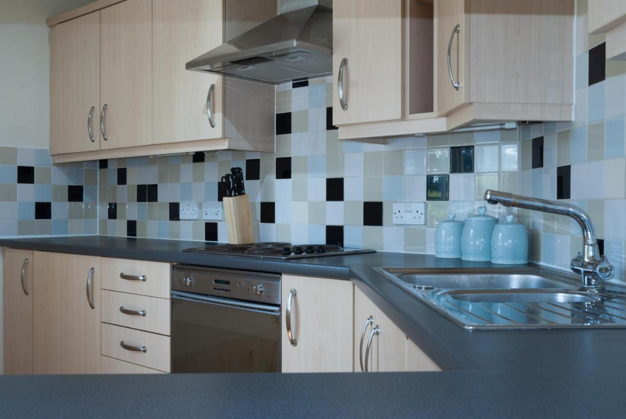 Chestnut Contractor Stays Wellingborough Exterior photo