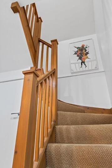 Chestnut Contractor Stays Wellingborough Room photo